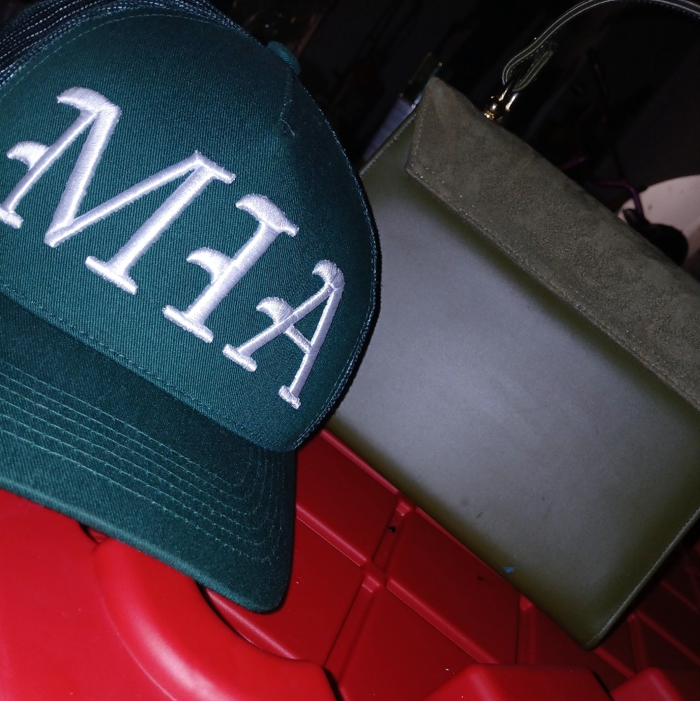 Hand Bag - Picture 4 of 6